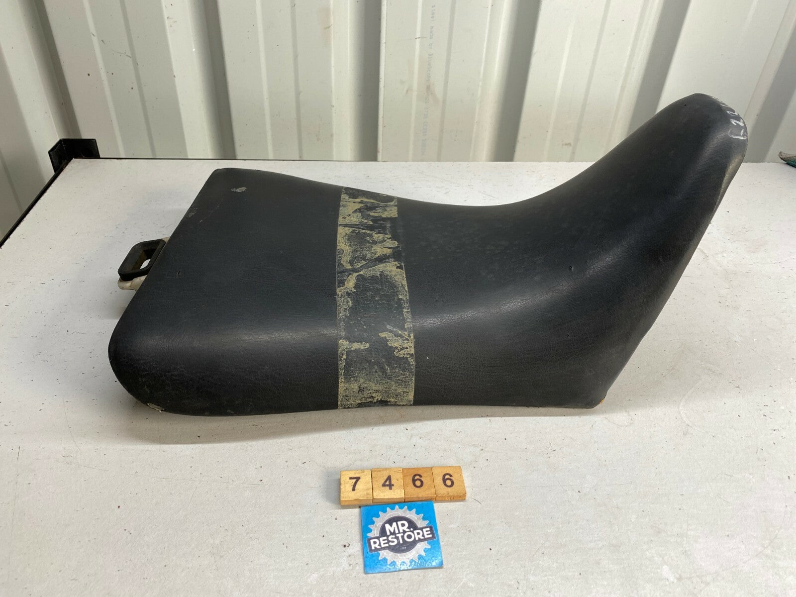 Yamaha FZR600 Riders Pilot Seat 1989-1995 3HE-24710-00