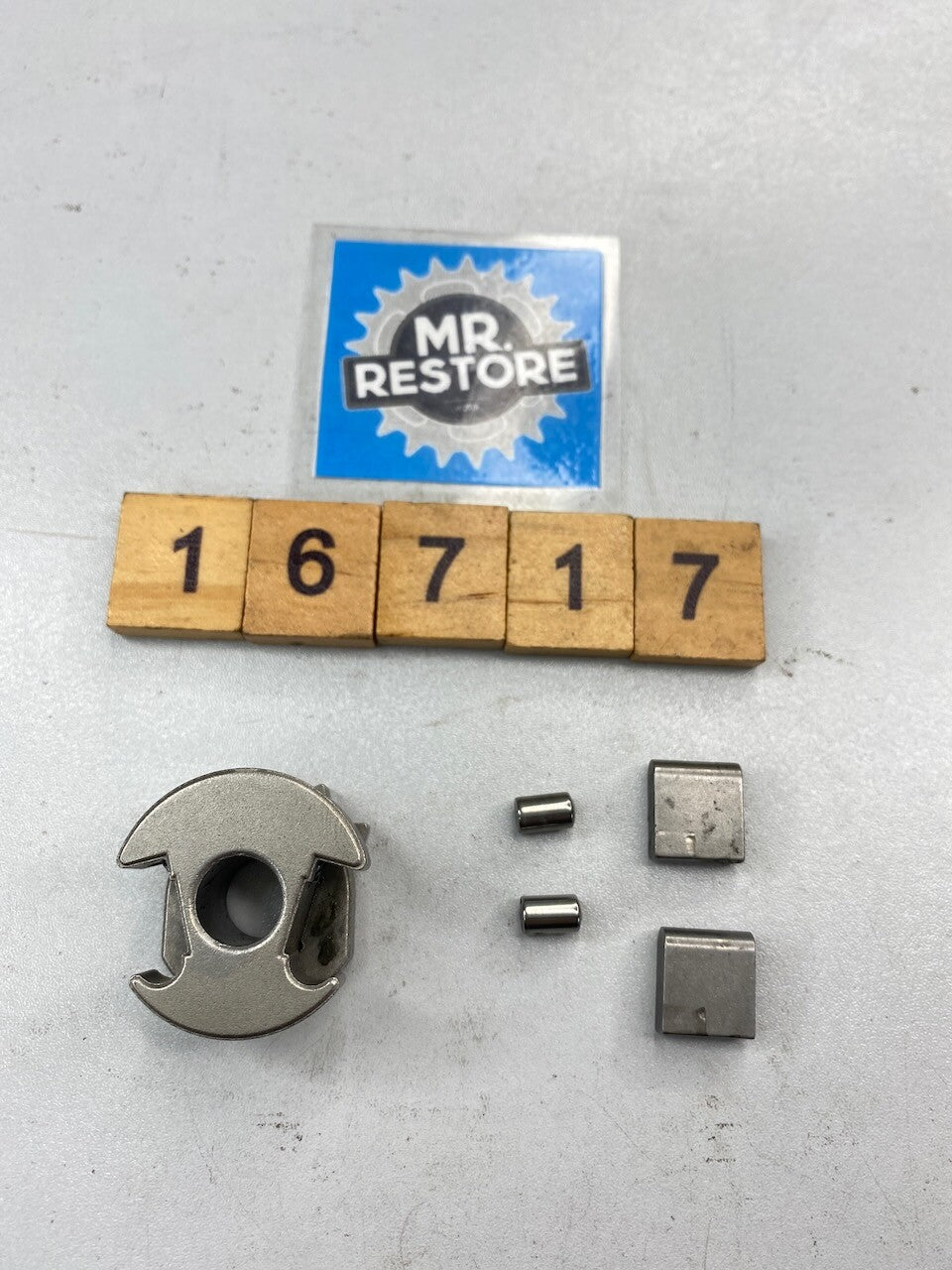 Suzuki RGV250 DR GSX GS - Cam Driven Gear 25322-31310