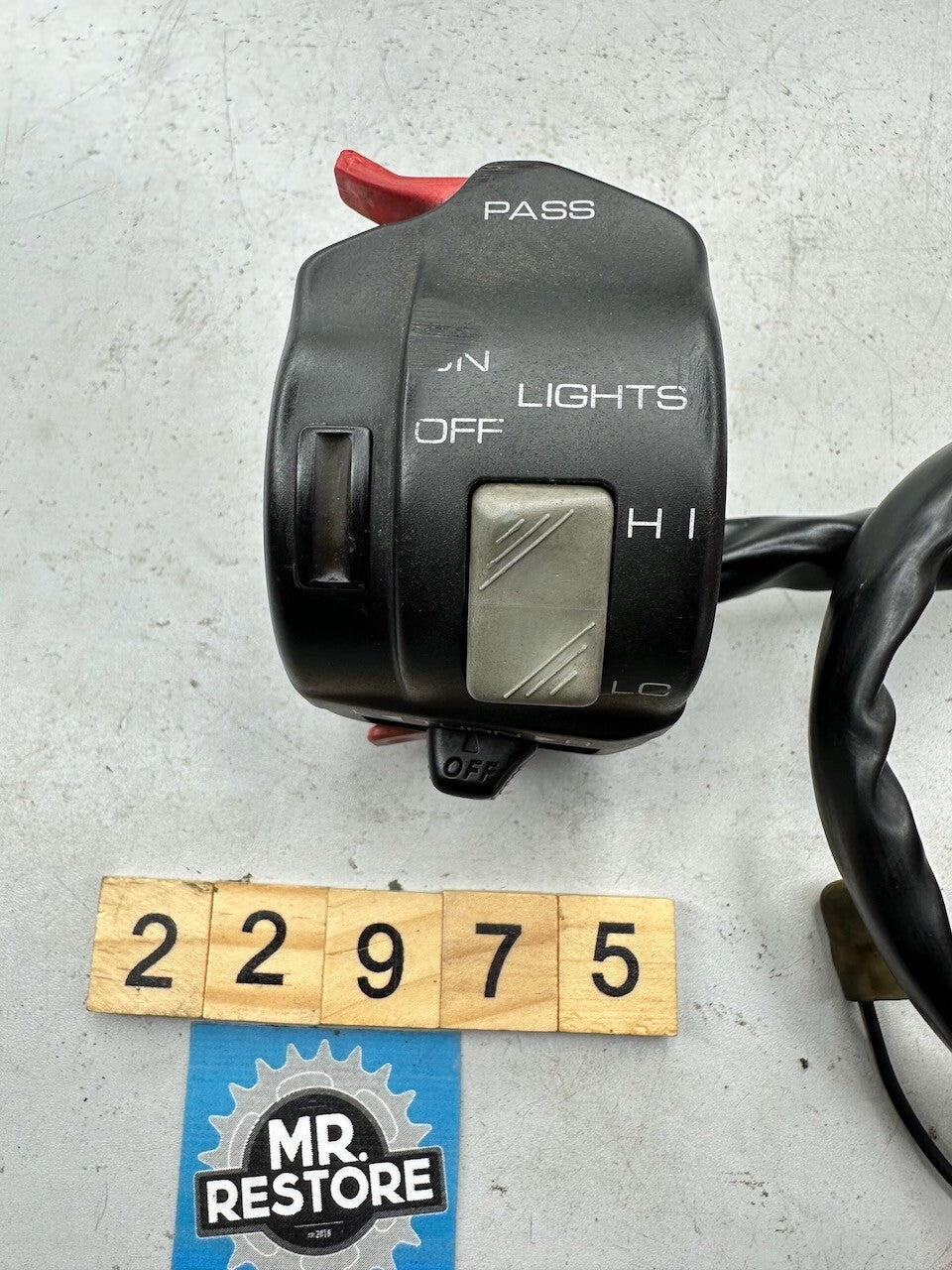 Yamaha FZR250 3LN L/H Handlebar Switch