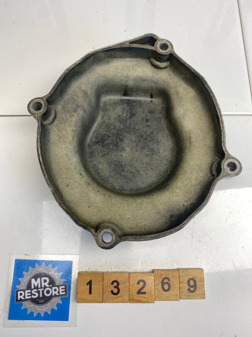 Yamaha YZ125 1982-1985 Crankcase Ignition Cover R - 5X4-15421-00