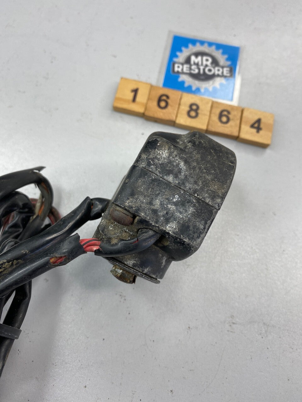 Kawasaki F1 FI 175 L/H Handlebar Switch & Choke Lever 