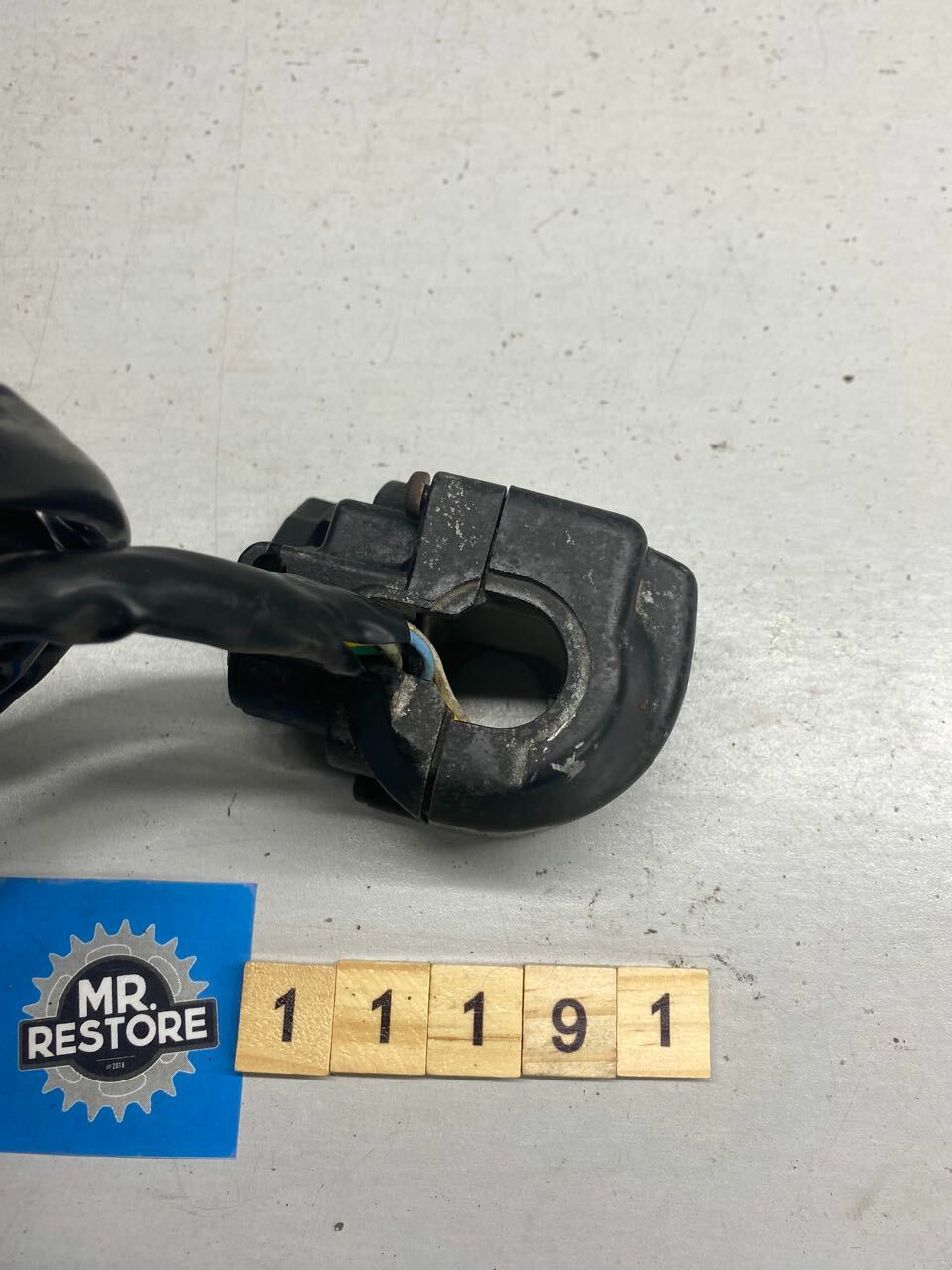 Suzuki GSX250FW L/H Switch Block Hi-Lo, Turn, Horn, Choke