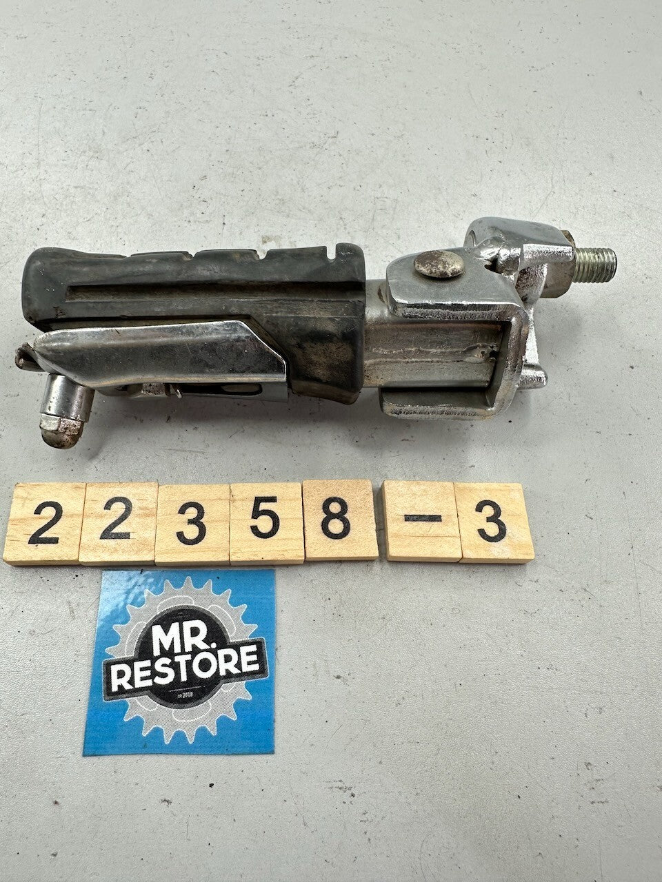 Honda CBX750 Right Foot Rest Peg
