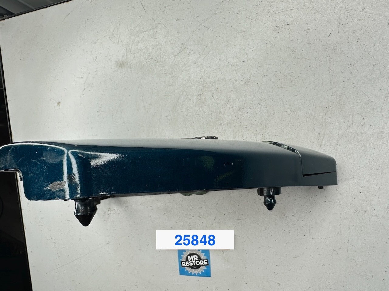 Kawasaki Z1300 KZ1300 '79-81' OEM Left Side Cover 36001-1040  36001-5008-C1