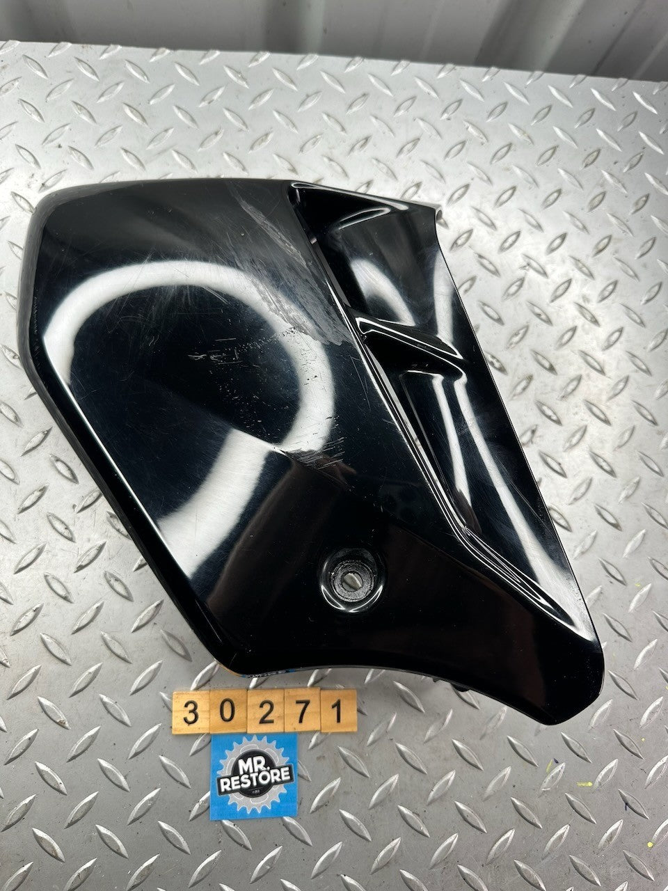 Honda CBF250 06-08 OEM Fuel Tank Left Shroud Black 64310-KPF-790