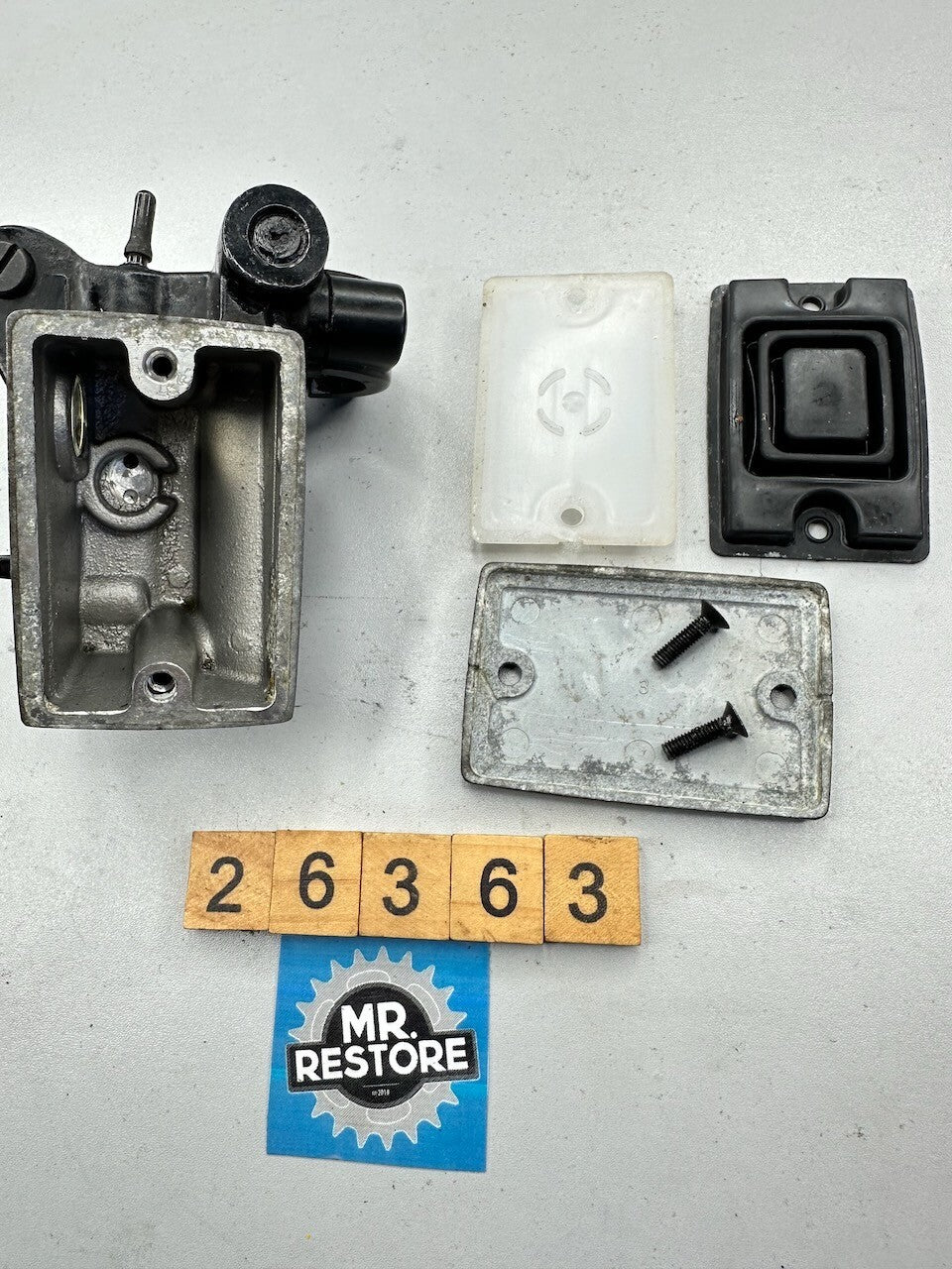 Yamaha XJR1300 '04-16' Front Brake Master Cylinder 5WM-W2587