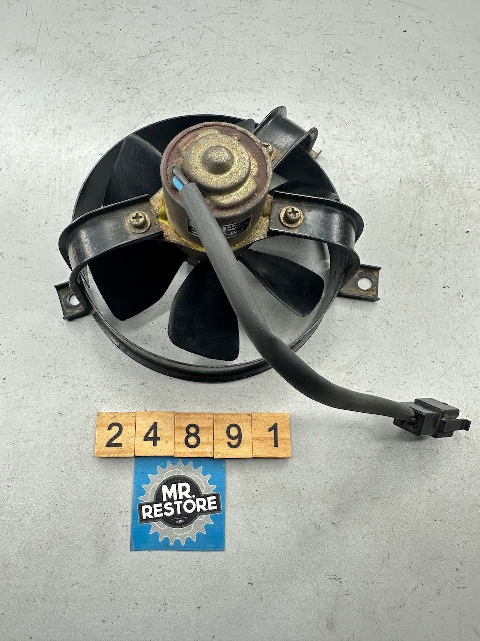 Honda CH250 Spacy Elite Radiator Fan (tested) 19015-KM1-831  19009-KM3-003