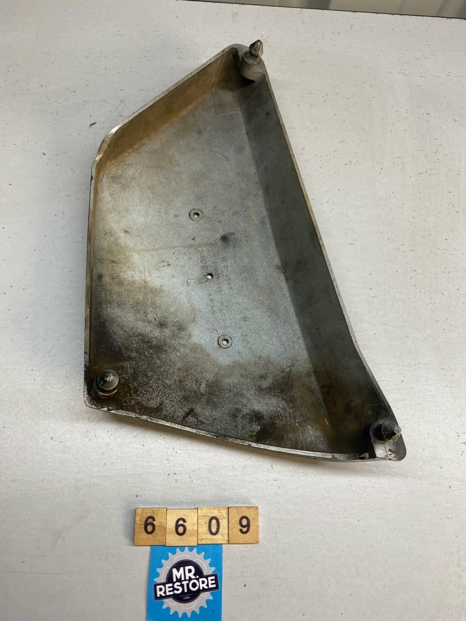 Kawasaki Z250 KZ250 A - R/H Side Cover 36001-1033