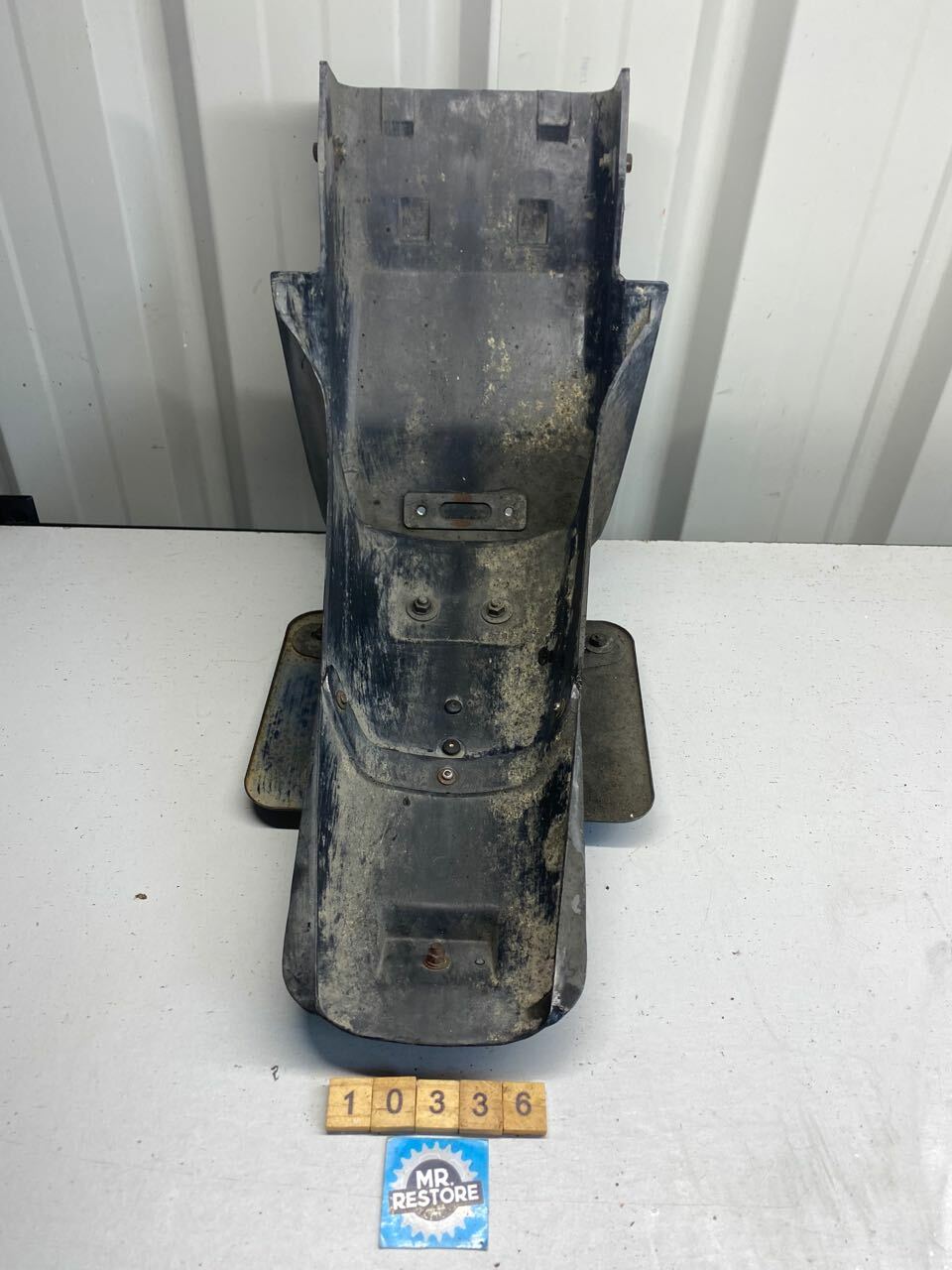 Yamaha 1984 FJ600 XJ600 Rear Fender and Registration Plate Holder