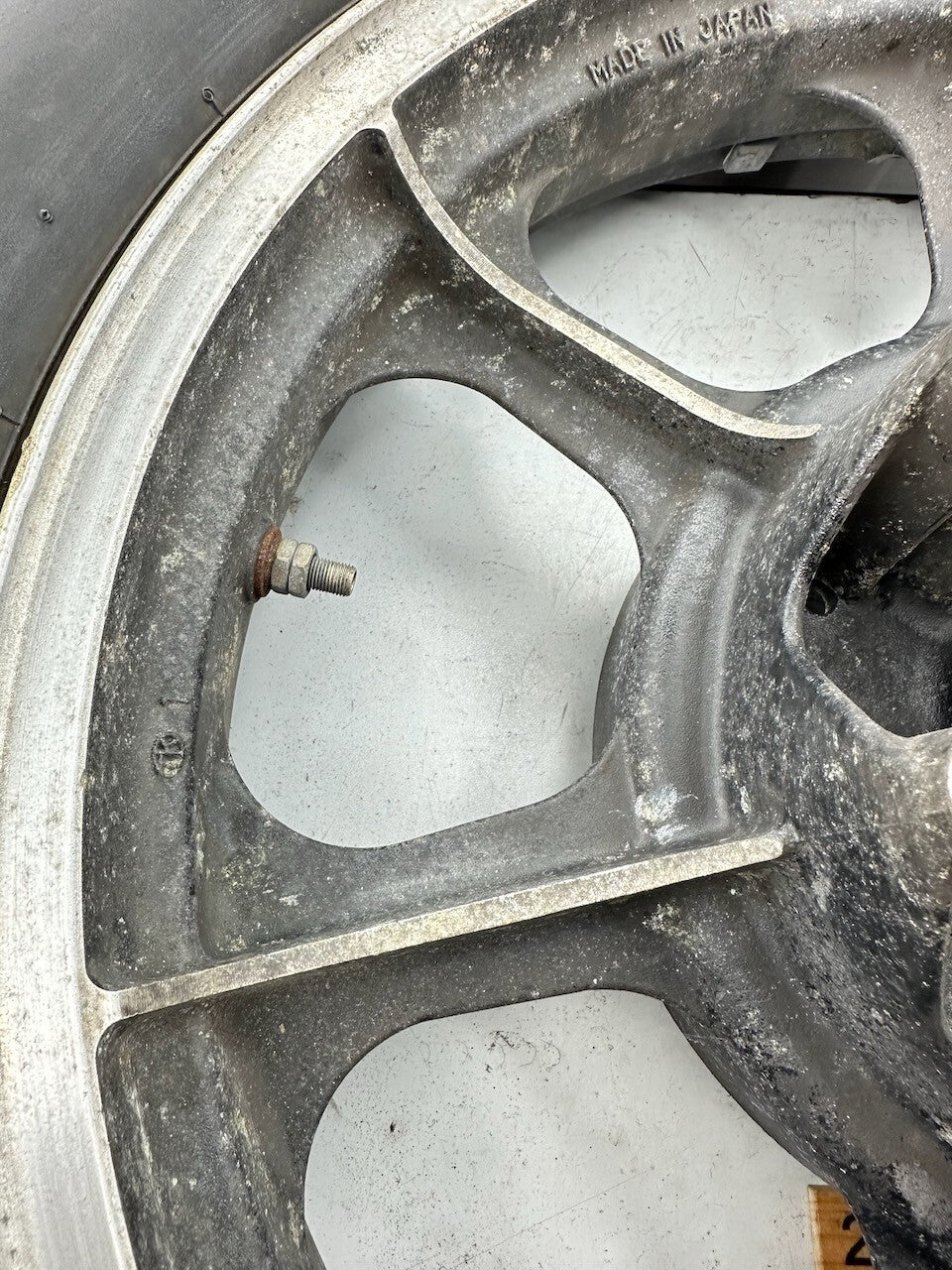 Kawasaki Z1300 KZ1300 '79-82' 17 x 3.00 Rear Wheel 41073-1024