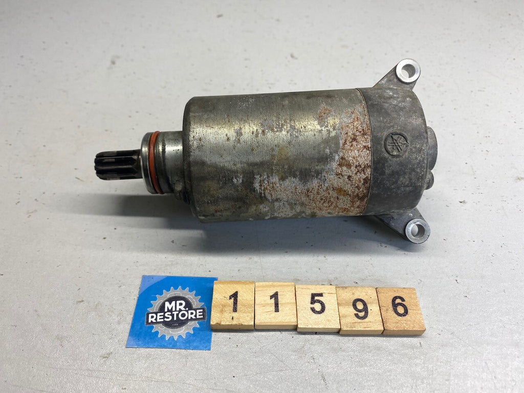 Yamaha FZR250 3HX1 3LN1 3 5 6 7 - Starter Motor 2KR-81800-61