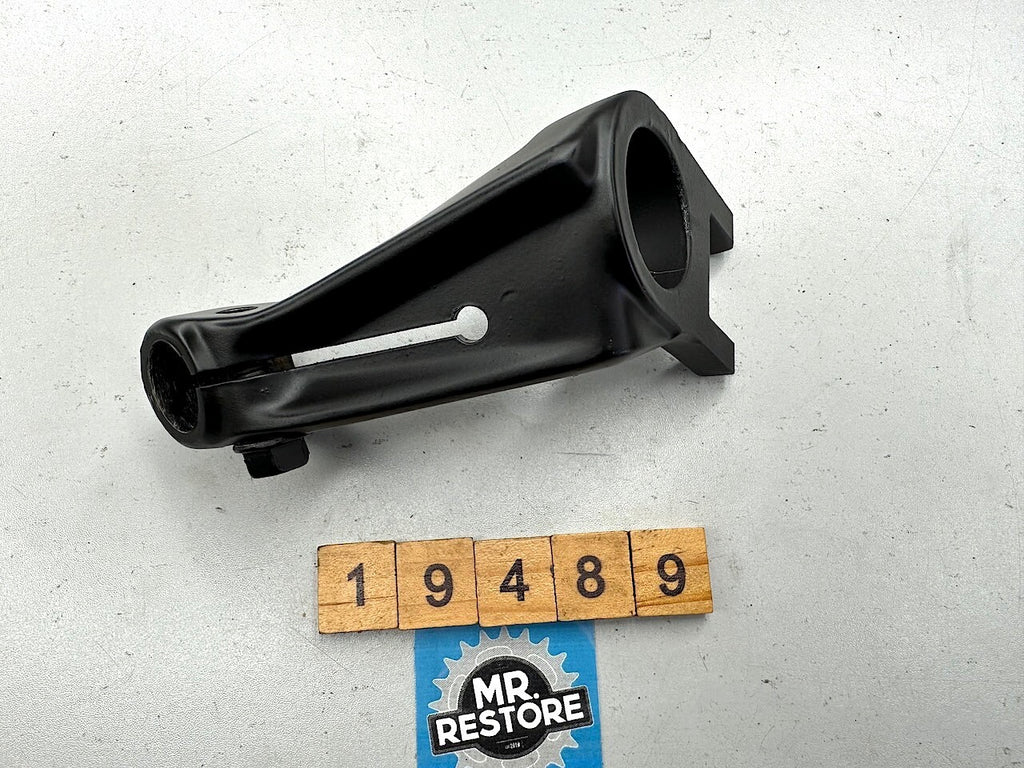 Kawasaki GT550 GT750 R/H OEM Handlebar Holder - Repainted 46012-1029