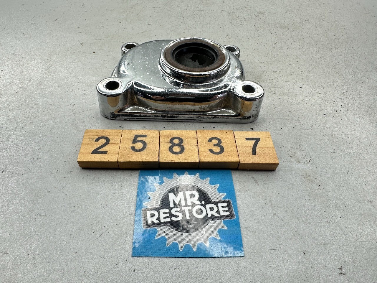 Kawasaki Z1000 KZ1000 '77-81' Kick Starter Shaft Cover (Chrome)