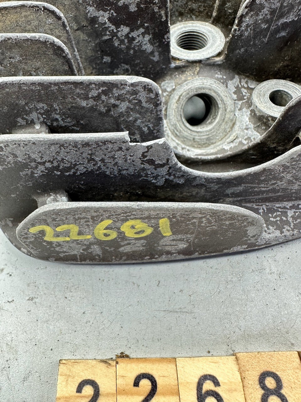 Honda MT125 Cylinder Head