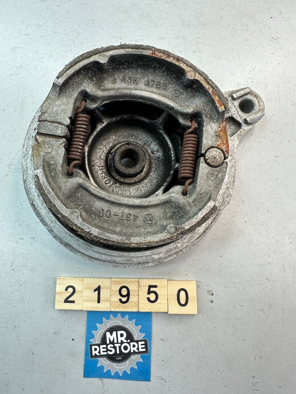 Yamaha DX100 Rear Brake Shoe Plate
