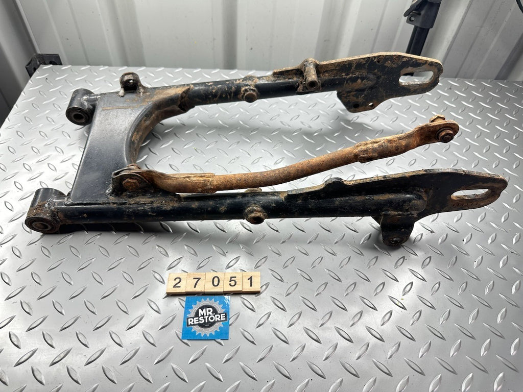 Yamaha AG100 1975 Swing Arm & Torque Bar
