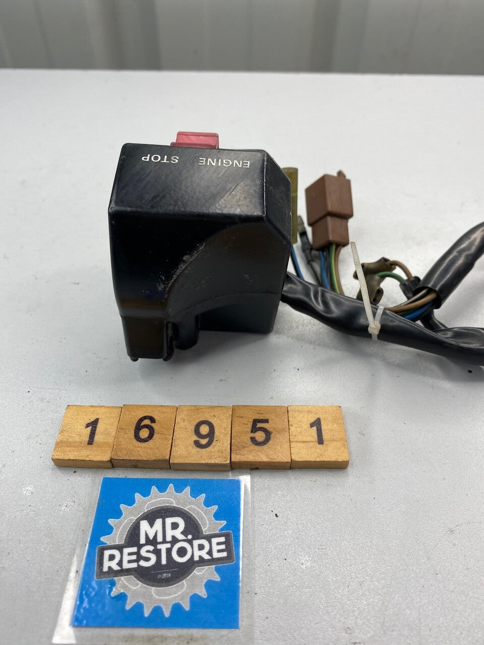 Yamaha SRX400 R/H Handlebar Switch 
