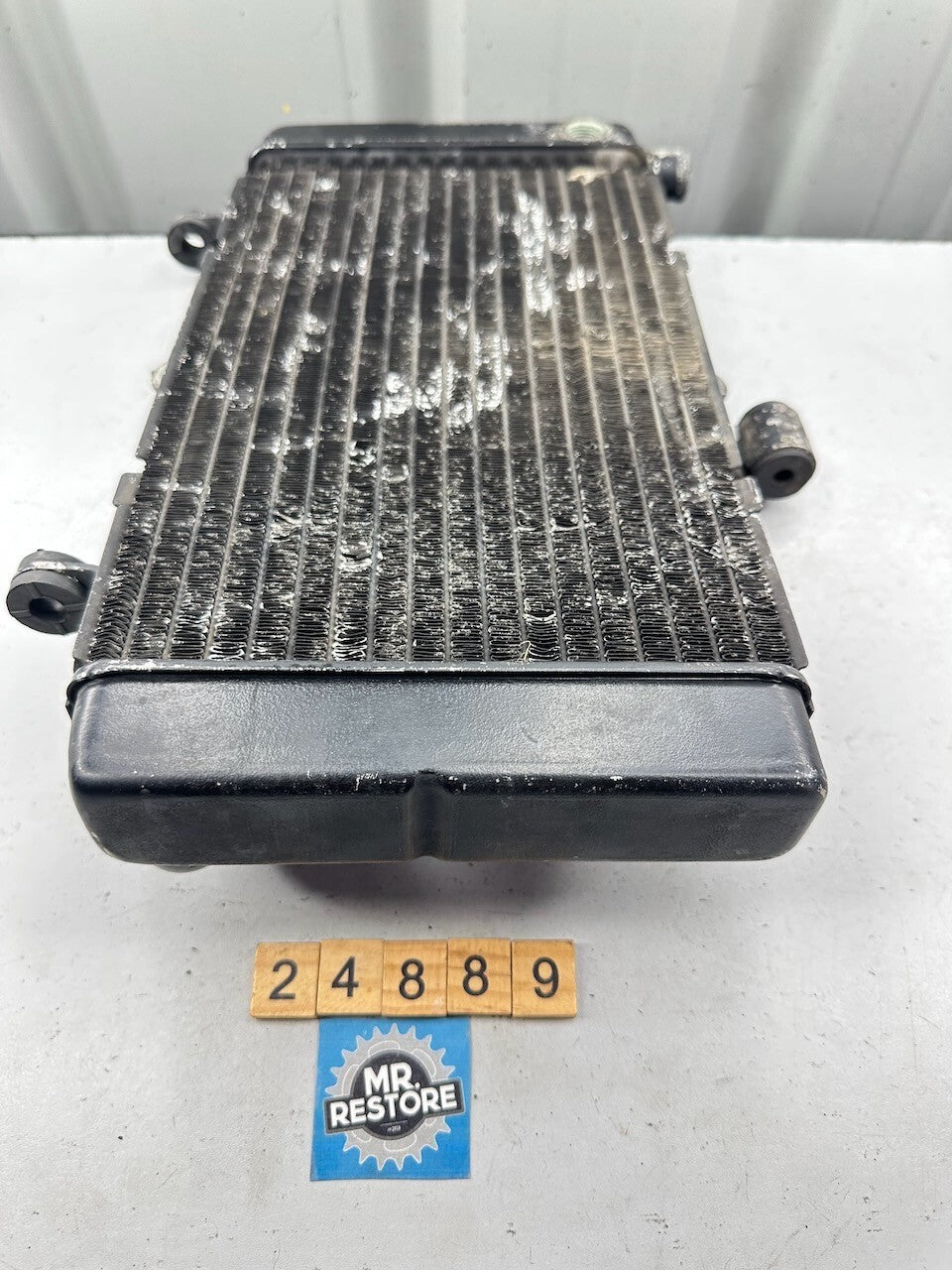 Honda CBR250R MC19 Radiator 19001-KY1-003