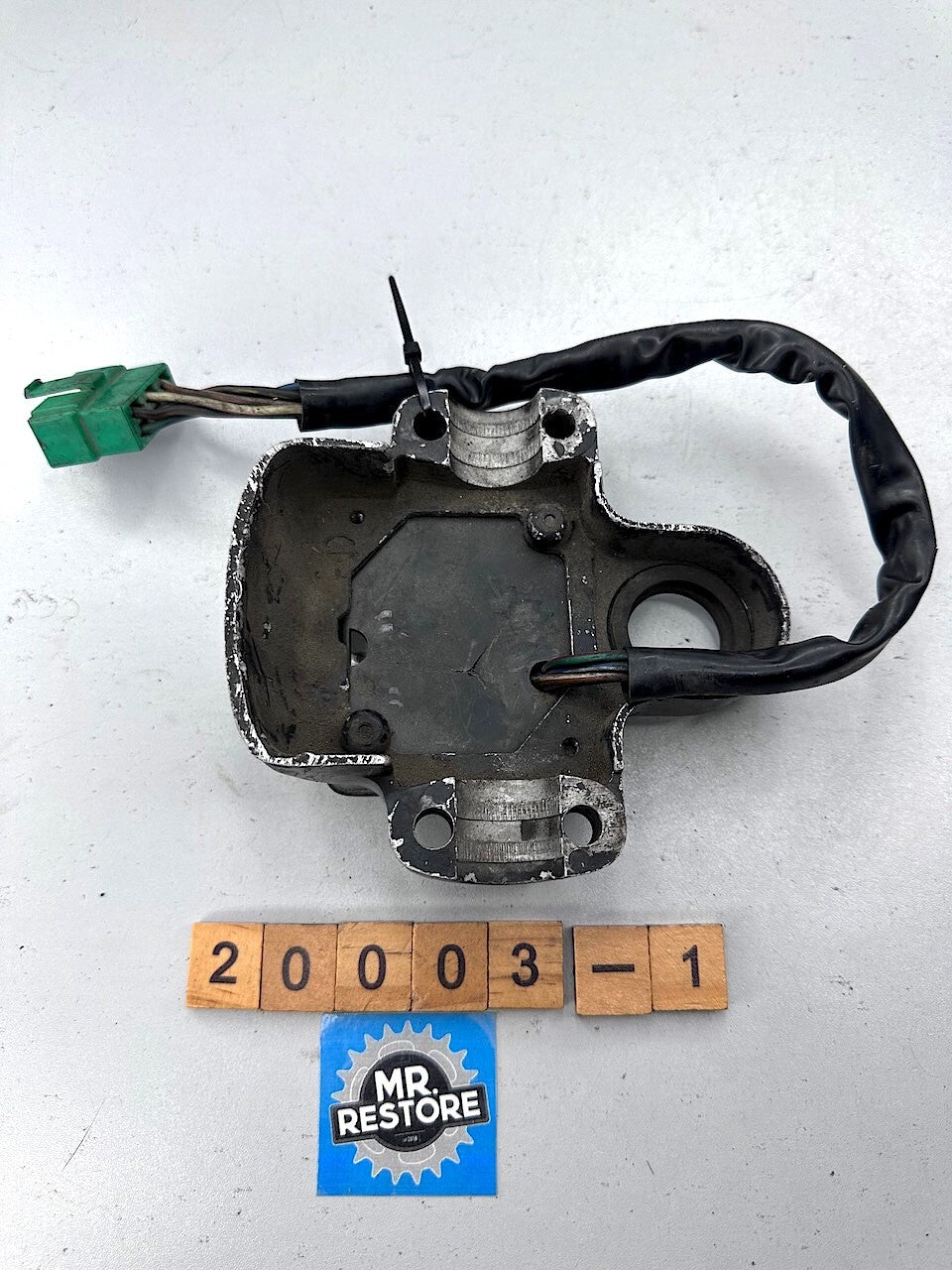 Honda CX500 1979-81 Fuse Box, Case & Lid 38400-449  53131-415