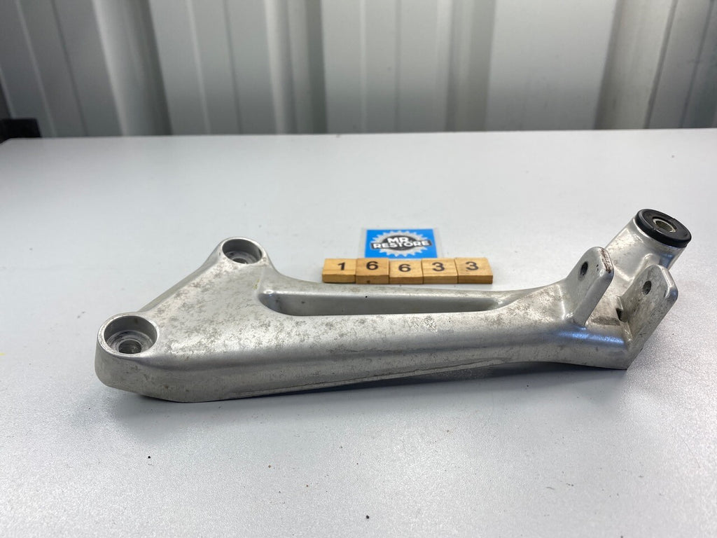 Honda VTR1000 Firestorm Superhawk 1997-00 L/H Pillion Peg Bracket 50760-MBB-000