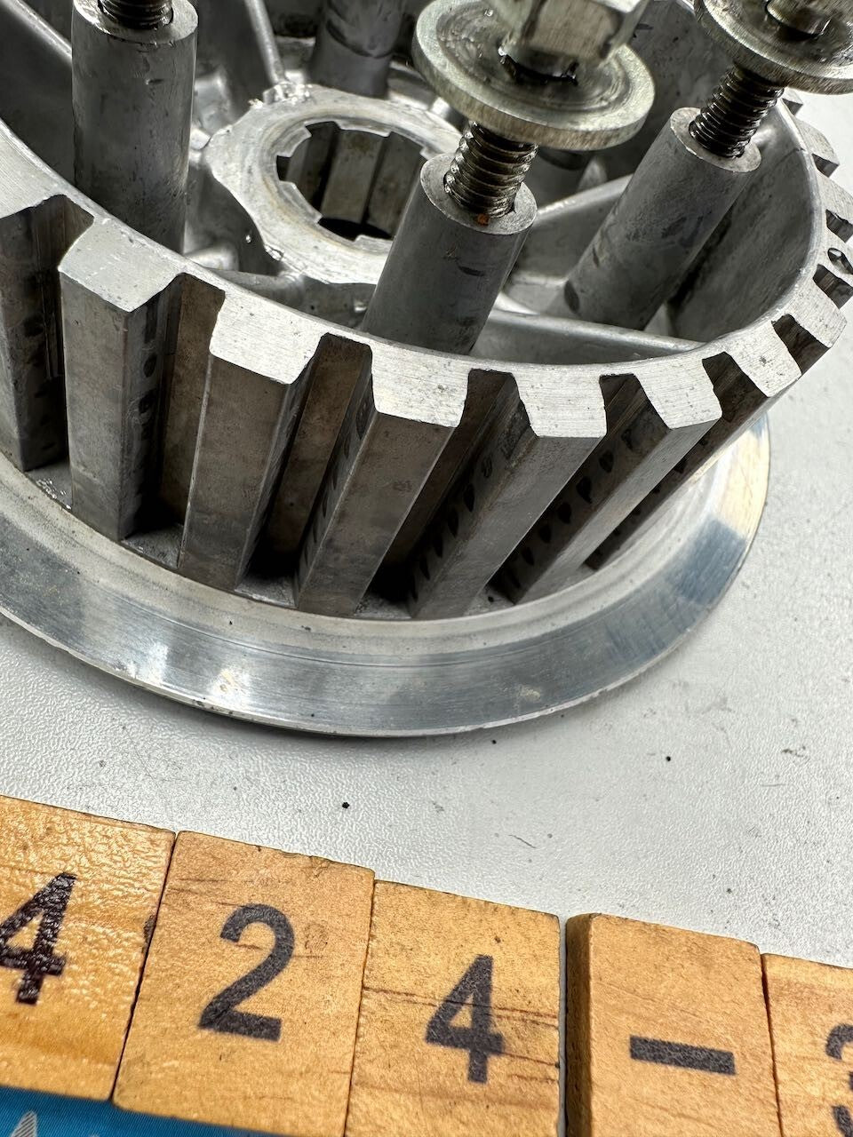 Yamaha RD250LC RD350LC RZ250 RZ350 RD400 Clutch Centre Boss 1A0-16371