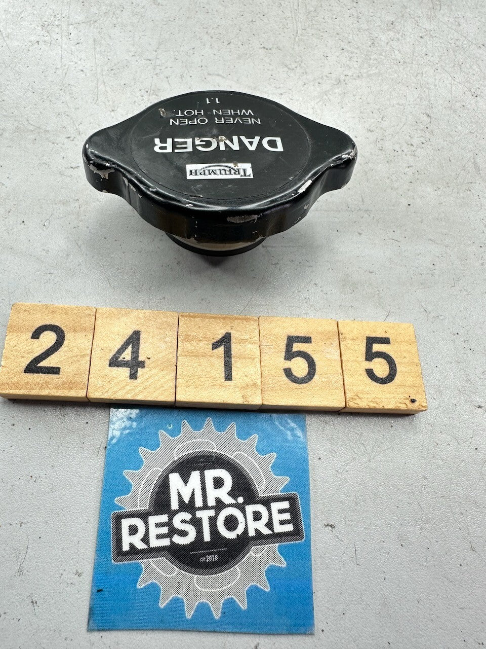 Triumph Daytona Speed Triple Sprint Trident Trophy - Radiator Cap