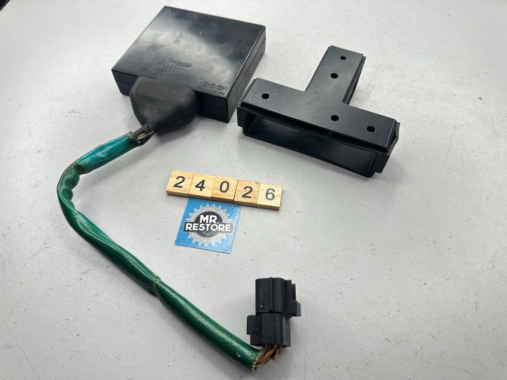 Triumph Street Triple T300 Trident - OEM CDI Control Unit & Mount 1290004