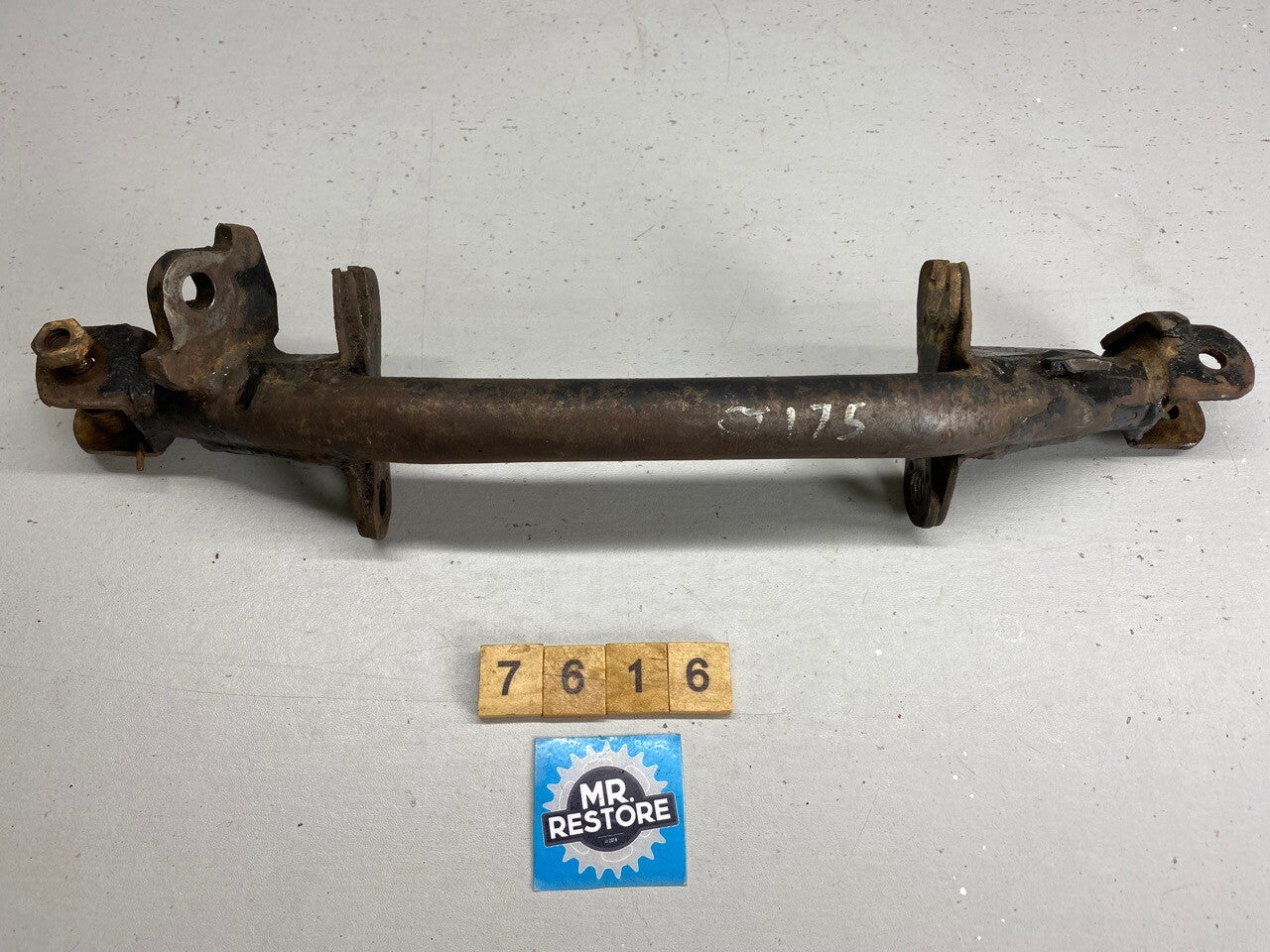 Yamaha CT175 Footrest Pegs Side Stand Holder Bracket