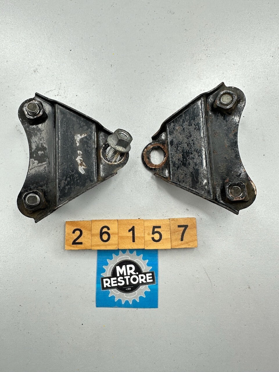 Kawasaki ZX750 F ZX600 750R GPX750 GPX600 Muffler Exhaust Stay Bracket (pair)
