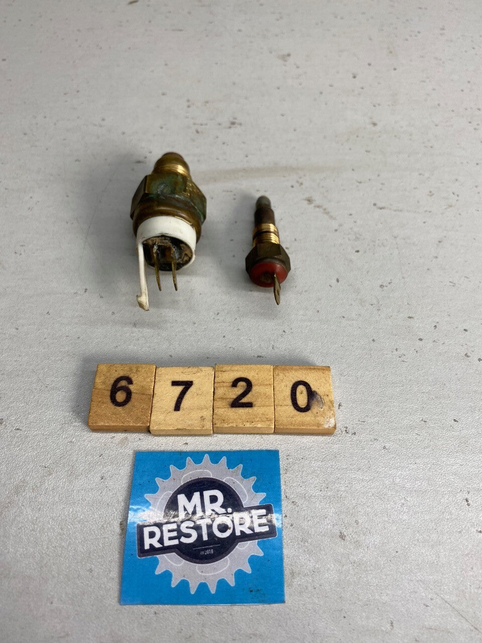 Kawasaki ZR 250 Balius Thermostat & Switch 1995 27010-1304 & 27010-1305