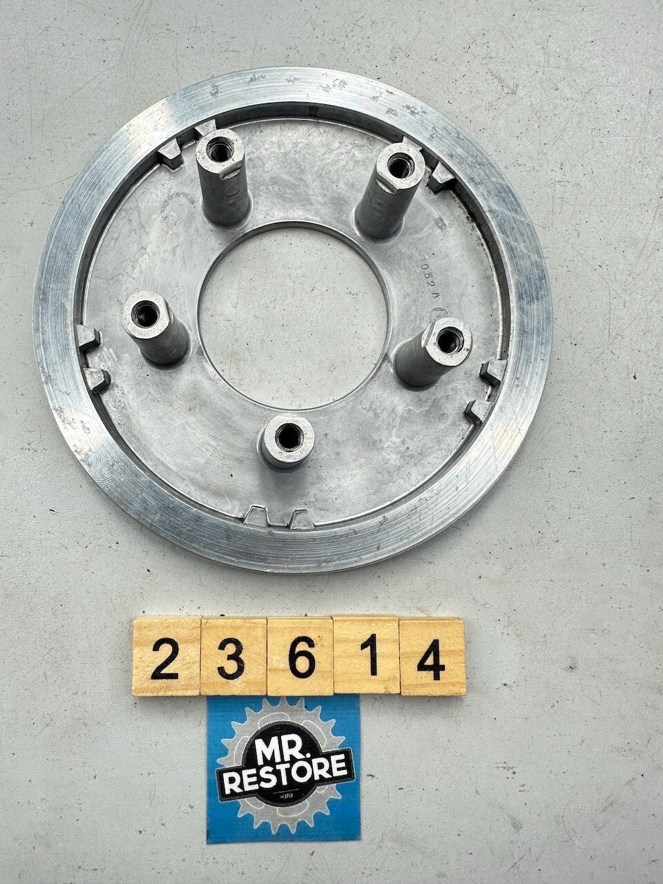 Kawasaki KR250 (Early models) Clutch Pressure Plate