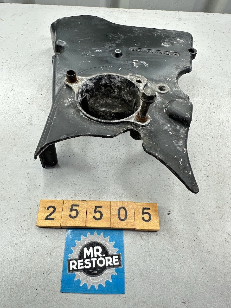 Honda VT250 F Engine Sprocket Cover 11340-KE8  11340-KE8-000
