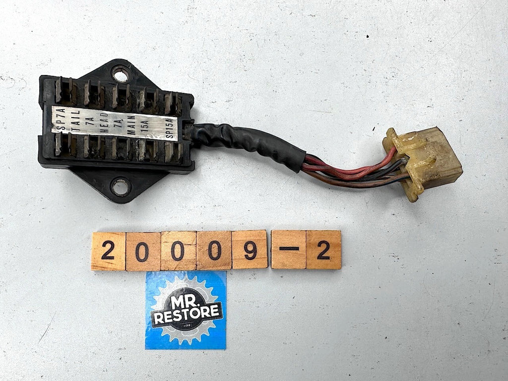 Honda CB550/4 CB400/4 - Fuse Box