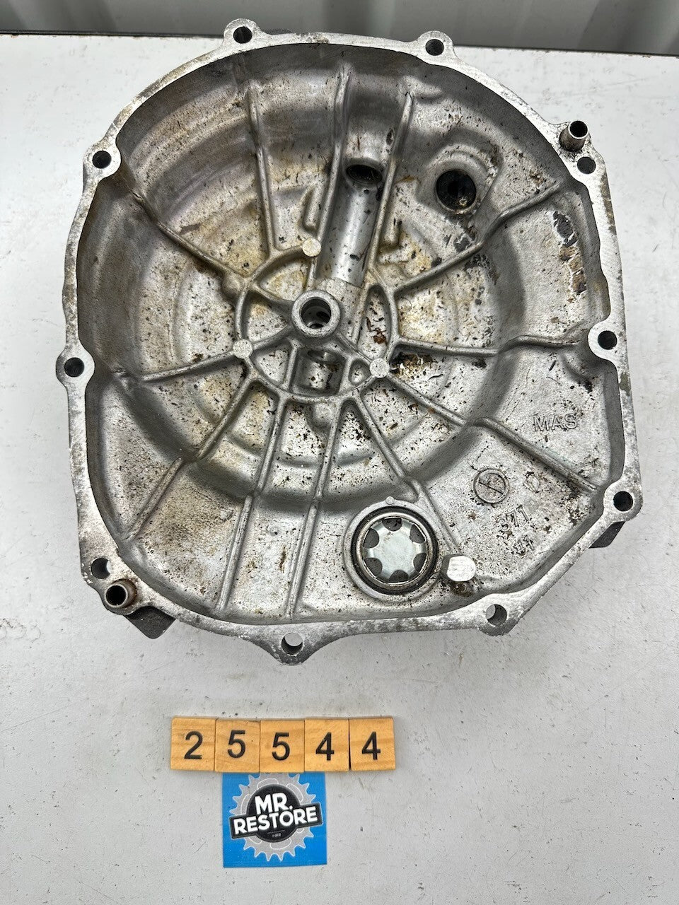 Honda CBR900RR Fireblade '96-99' Clutch Cover 11330-MAS-000 11371-MAS-000