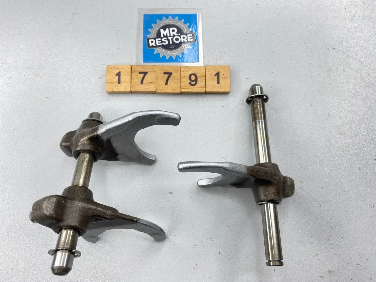 Yamaha SR500 XT500 TT500 YZ400 IT400 DT250 TY250 Gear Shift Forks & Shafts