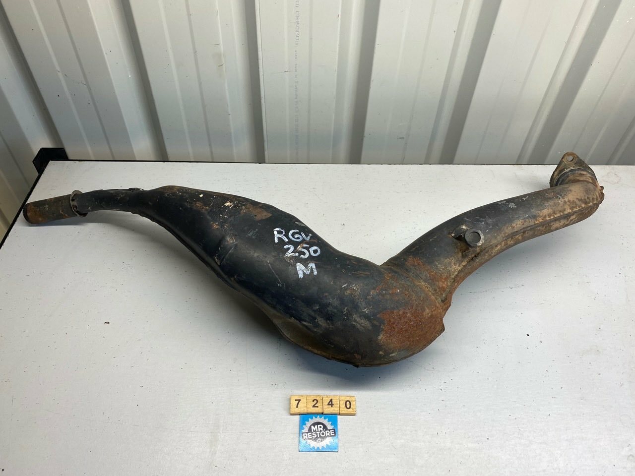 Suzuki RGV250 Original Exhaust Pipe OEM 22D1-1R
