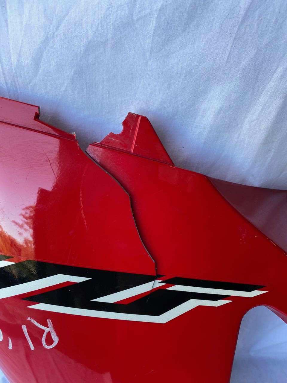 Yamaha R1 YZF 98-01 R/H Fairing Panel Mid 4XV-2835U-00 Red