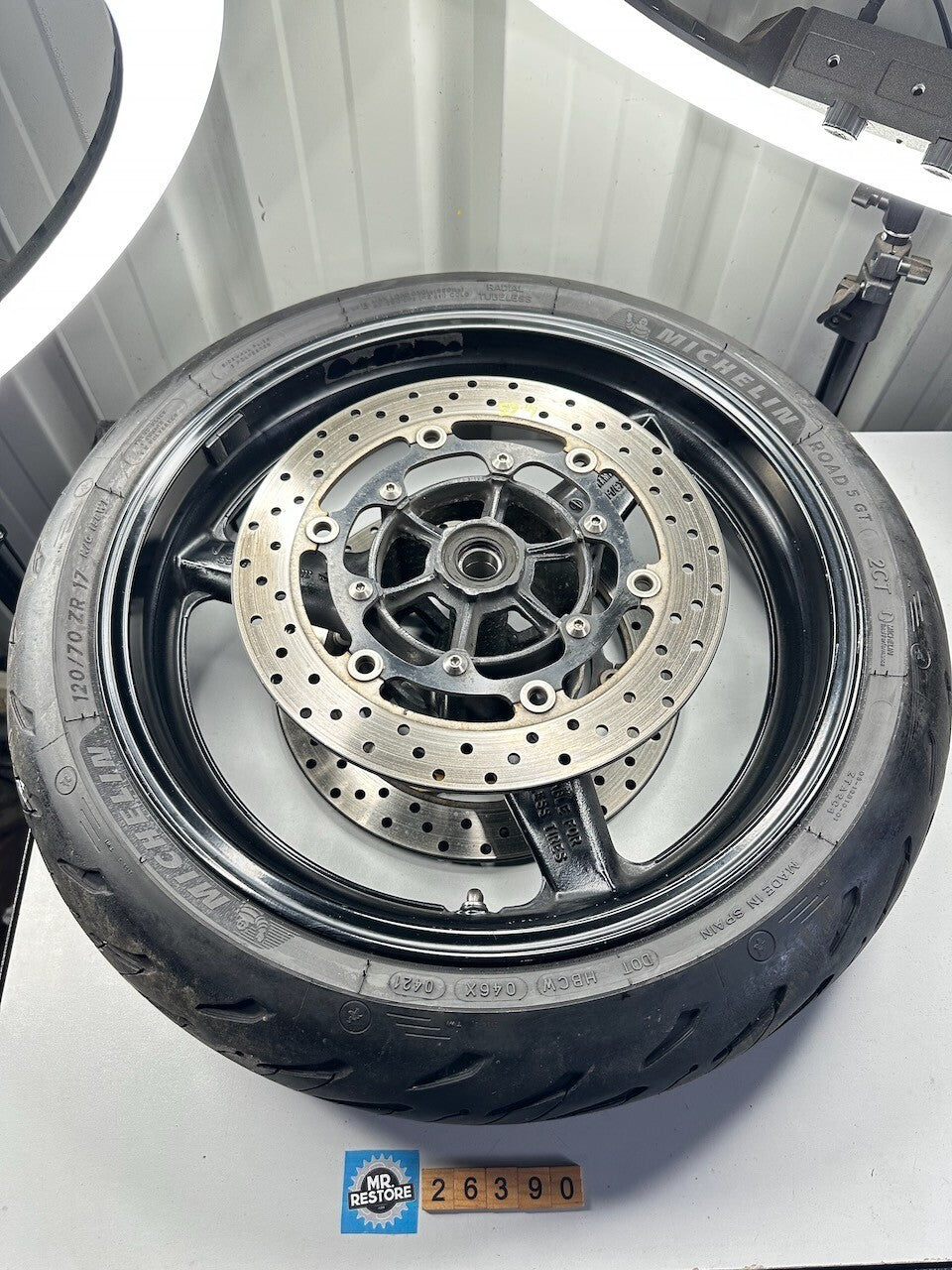 Yamaha XJR1300 '04-16' Front Wheel , Discs & Useable Michelin Road 5 2CT Tyre