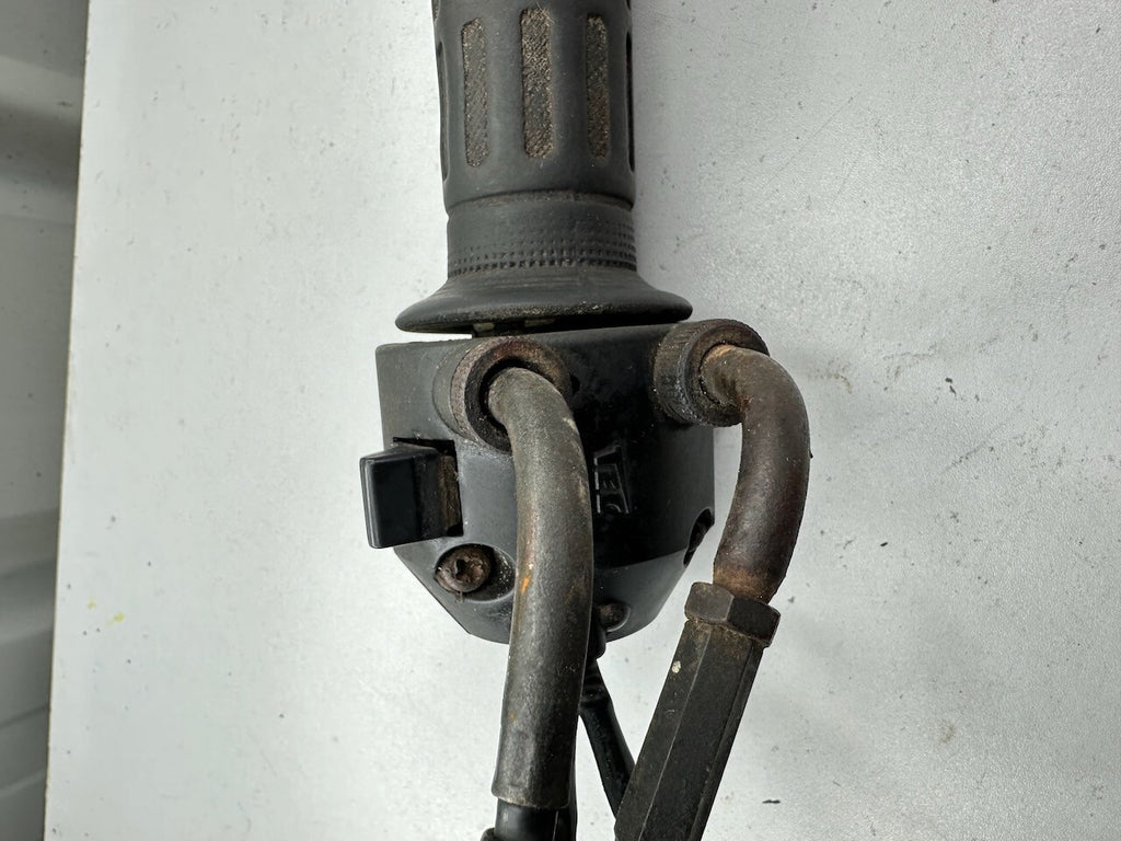 Honda VF1000 Right Handlebar Switch, Throttle Tube & Throttle Cables
