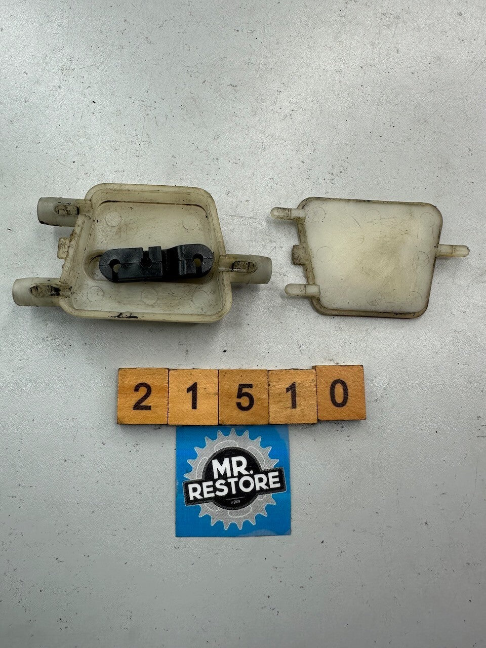 Yamaha TZR250 1KT 2MA Throttle Cable Joiner Box 1KT-26260