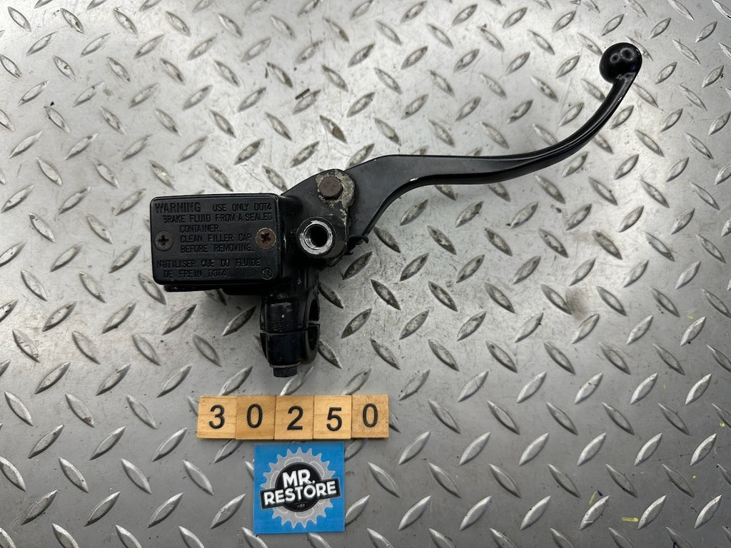 Honda CBF250 04-09 OEM Front Brake Master Cylinder 45510-KPF-851 (tested)