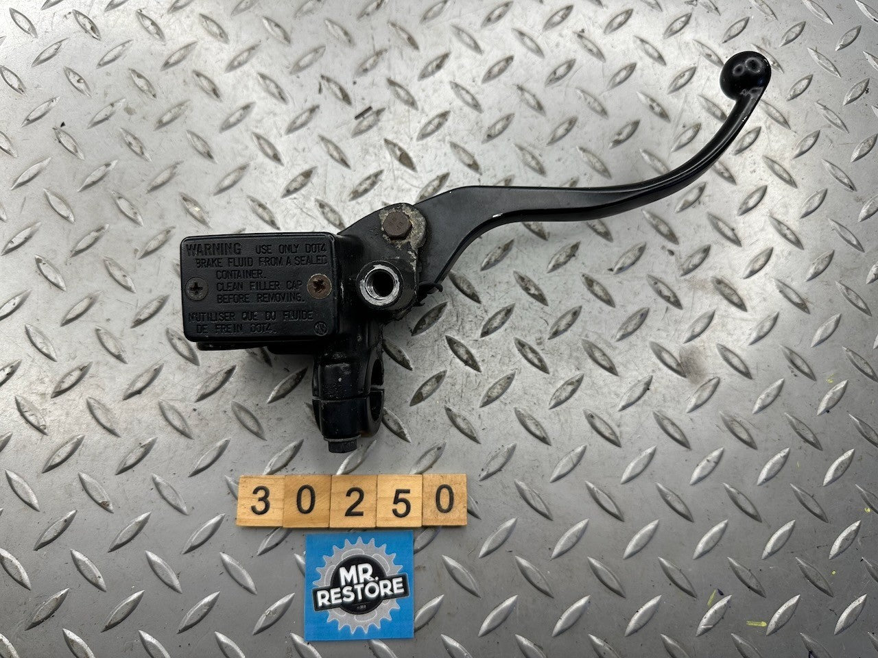 Honda CBF250 04-09 OEM Front Brake Master Cylinder 45510-KPF-851 (tested)