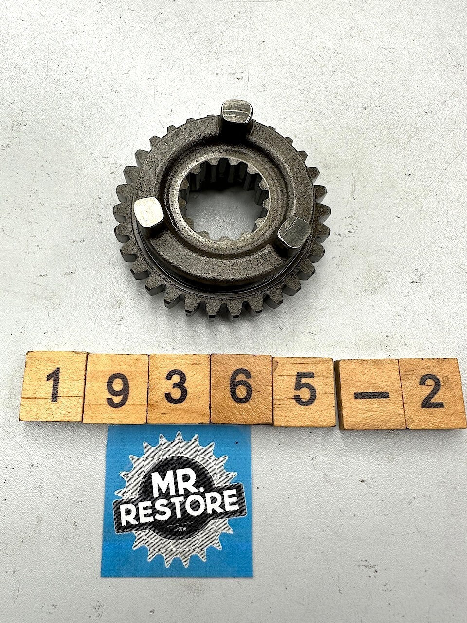 Honda CBR250RR MC22 Transmission Countershaft Gear (30T) 23501-KAZ