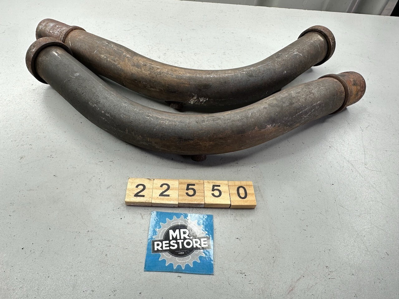 Honda VF750 VF700 Exhaust Manifold Pair 18420-MB2-003  18370-MB2-003