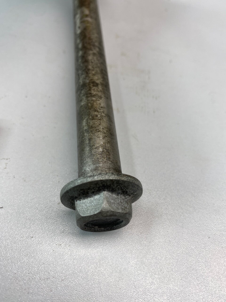 Suzuki RG250 1986/87 Rear Wheel Axle 64711-16700