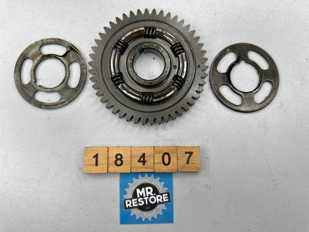 Suzuki GN250 GZ250 TU250 Crank Balancer Driven Gear 12666-38200