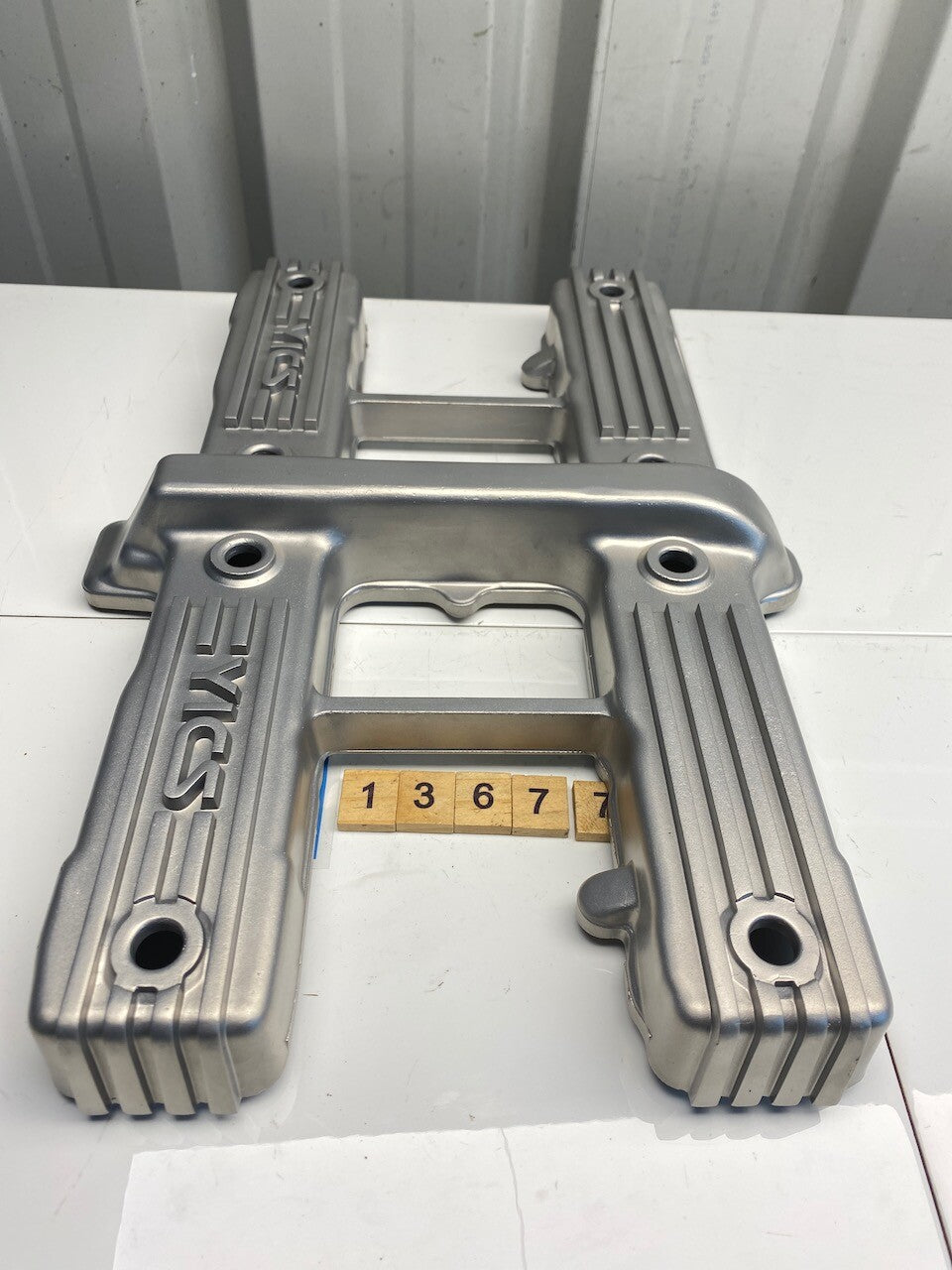 Yamaha XJ900 31A00 Rocker Cover - Vapour Blasted