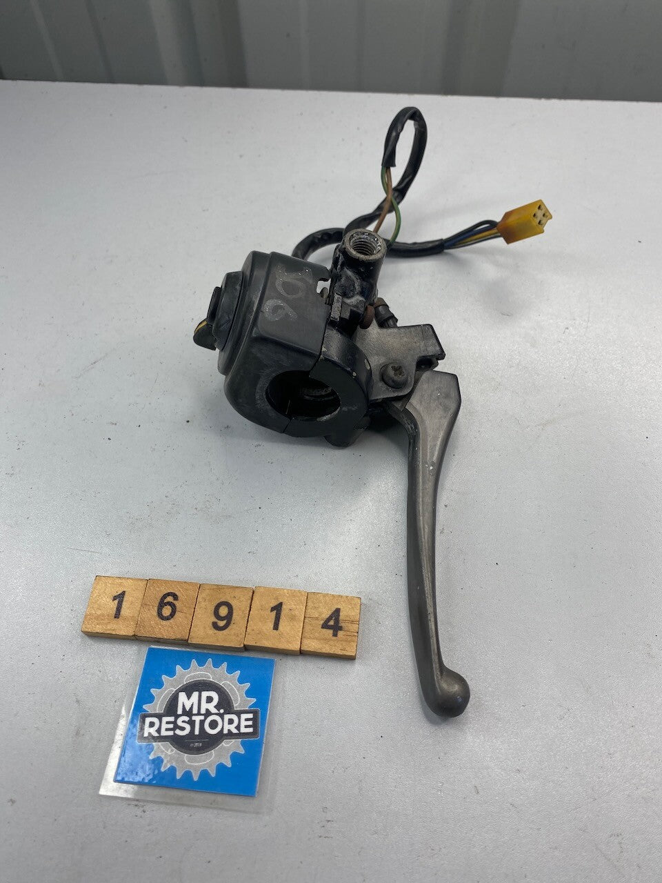 Yamaha Jog 1987 R/H Handlebar Switch & Lever