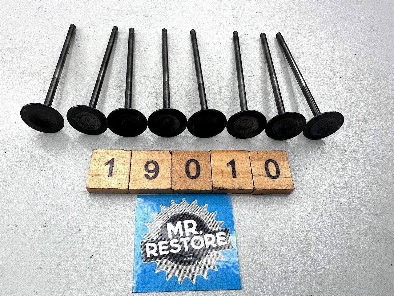Honda CBR250RR CBR250R MC22 MC19 CB250F - Intake Valve Set of  8 - 14711KY1000