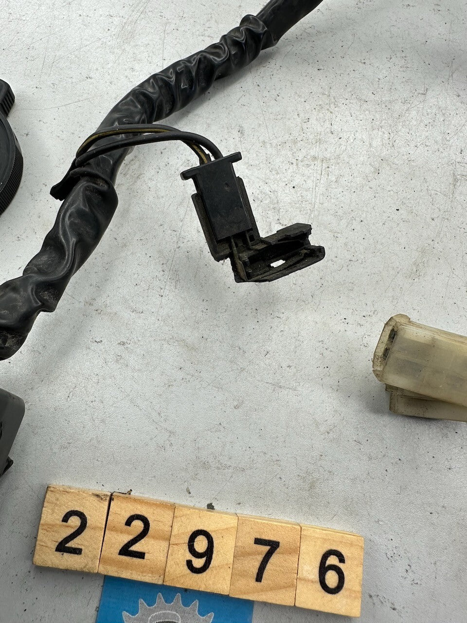 Yamaha XJ900 XJ750  L/H Handlebar Switch & Choke Lever